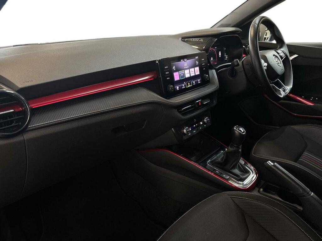 Skoda Fabia 1.0 Tsi 110 Se L Black #14