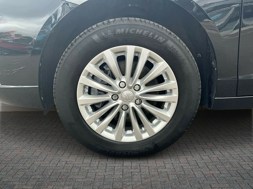 MG MG5 115Kw Trophy Ev Long Range 61Kwh Silver #9
