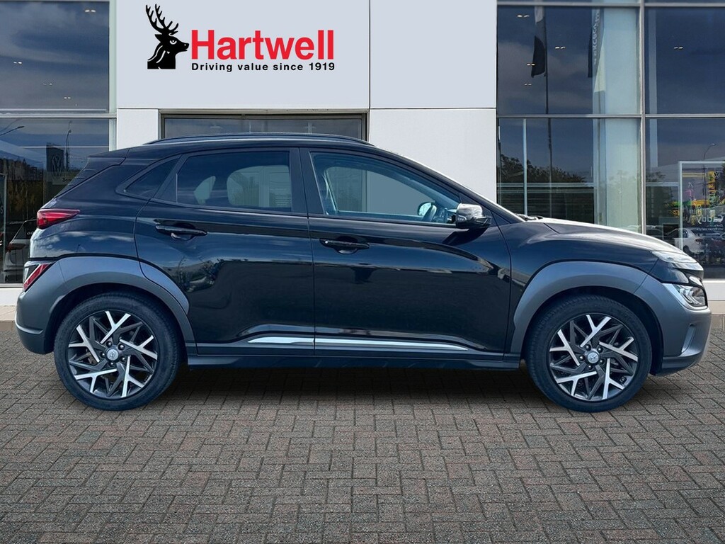 Hyundai Kona 1.6 Gdi Hybrid Ultimate Dct VN72EVB Black #2