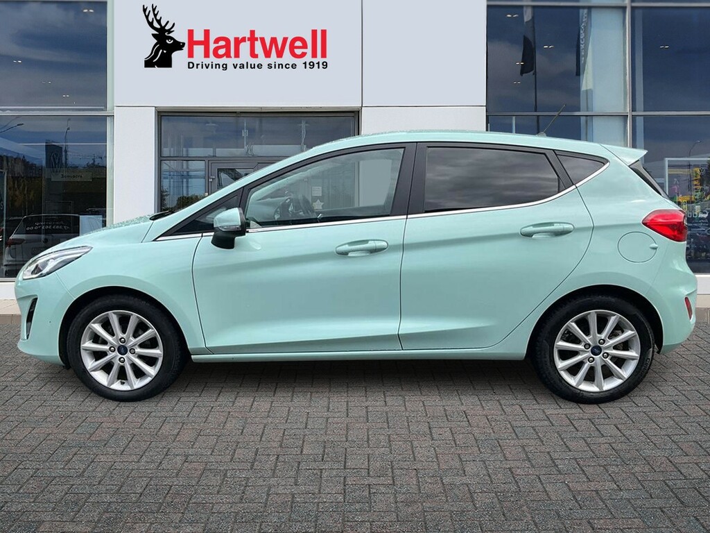 Ford Fiesta 1.0T Ecoboost Titanium Bo Play Series Hatchback 5 Green #6