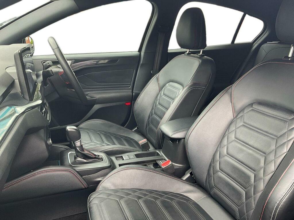 Ford Focus 1.0 Ecoboost Hybrid Mhev St-line Black #16