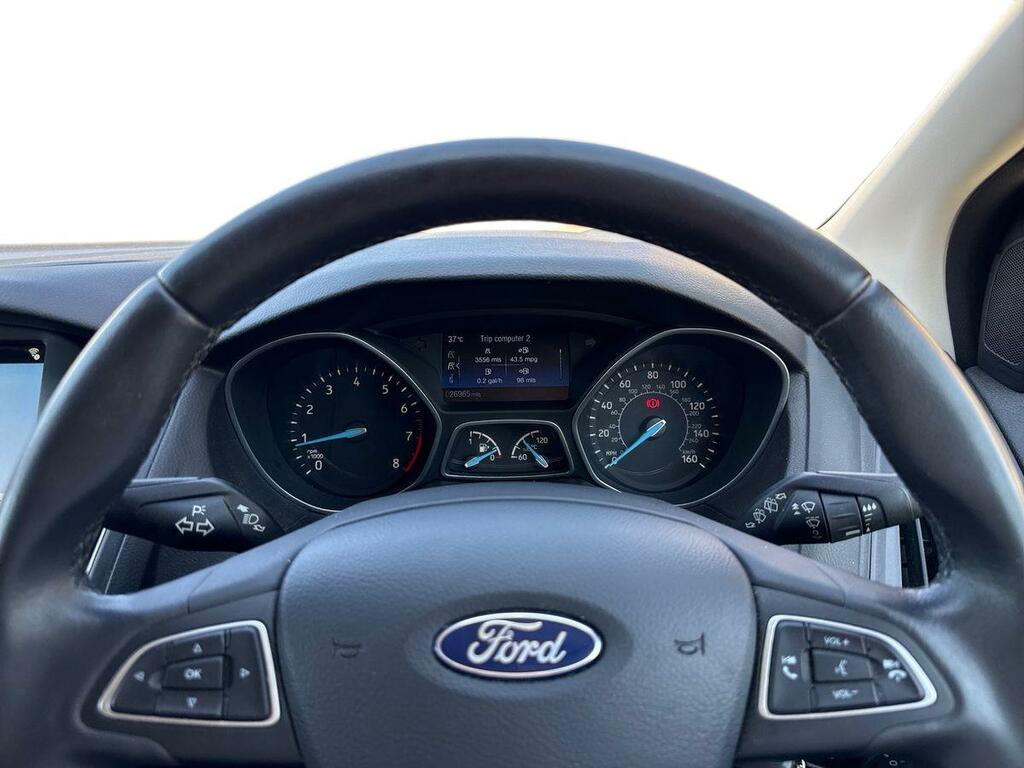 Ford Focus 1.0T Ecoboost Zetec Edition Euro 6 Ss White #13