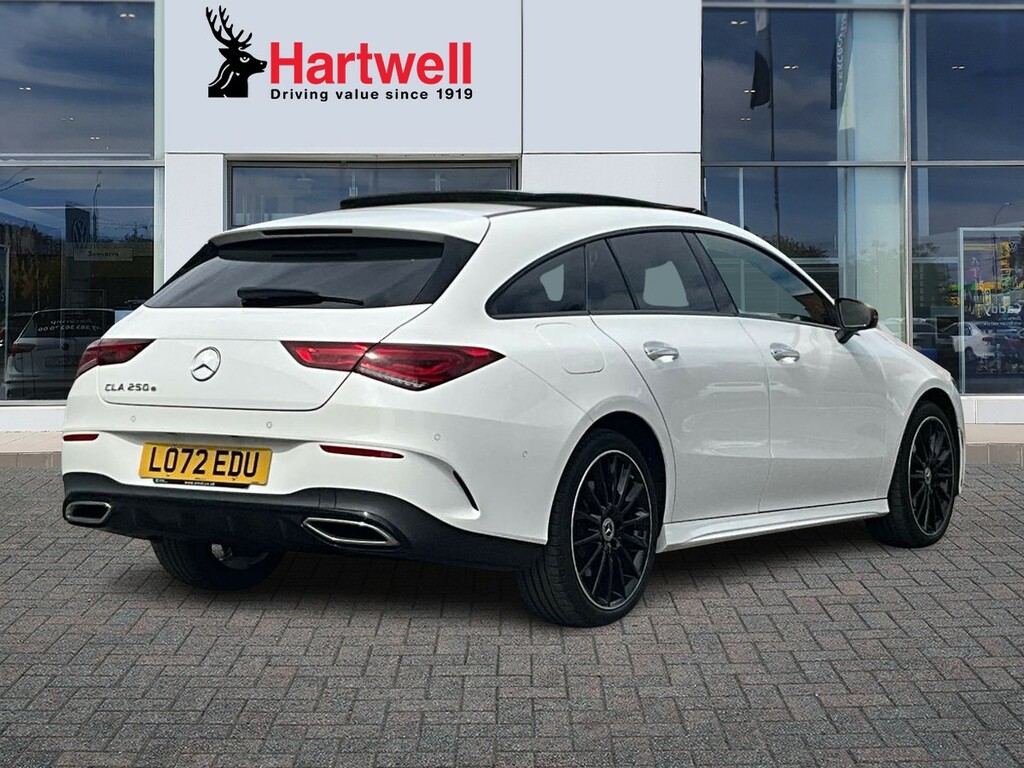Mercedes-Benz CLA Class 1.3 Cla250e 15.6Kwh Amg Line Night Edition Premiu White #3