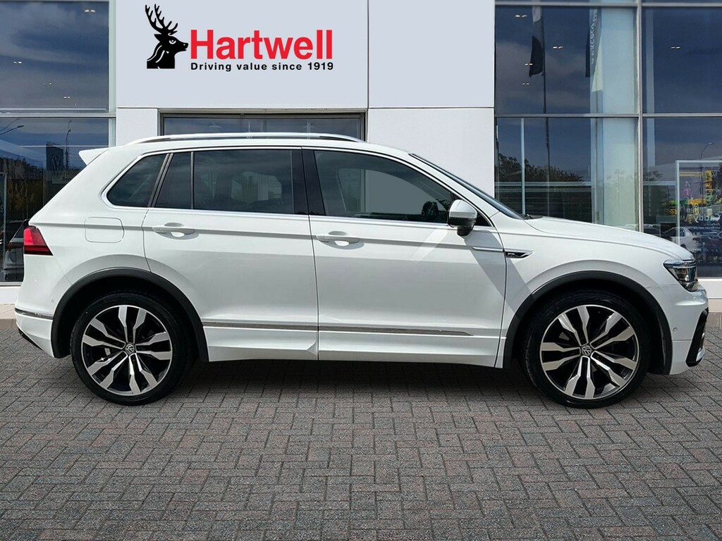 Volkswagen Tiguan 2.0 Tdi R-line Tech Suv Dsg Euro 6 Ss White #2