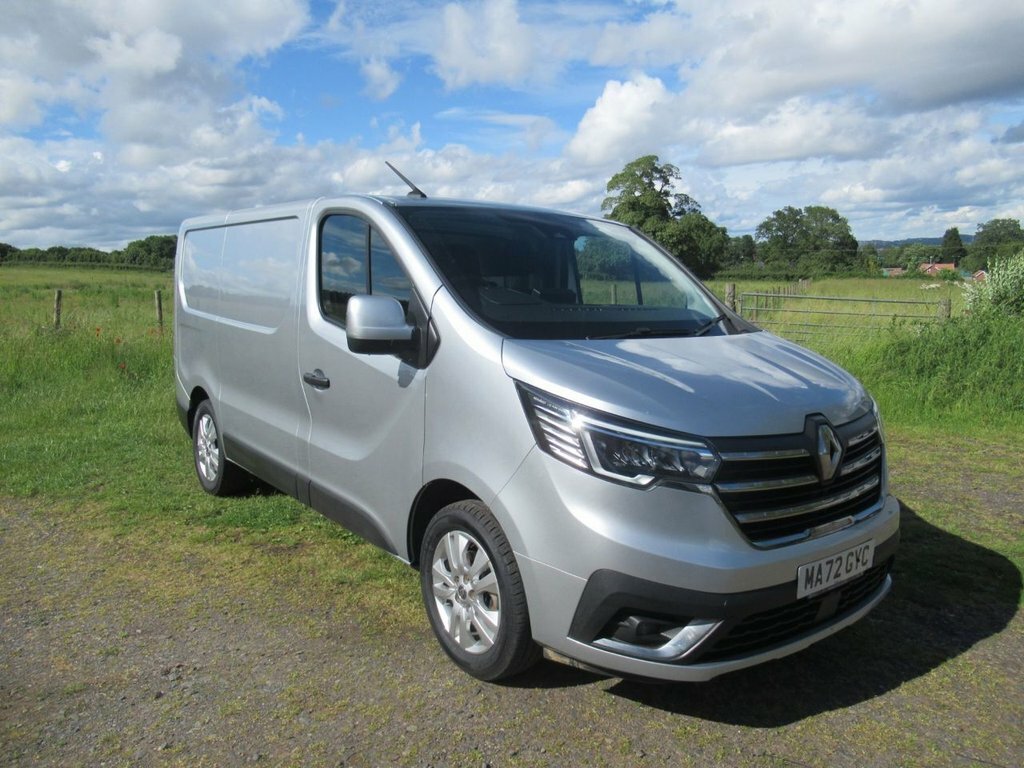 Renault Trafic 2L Sport Grey
