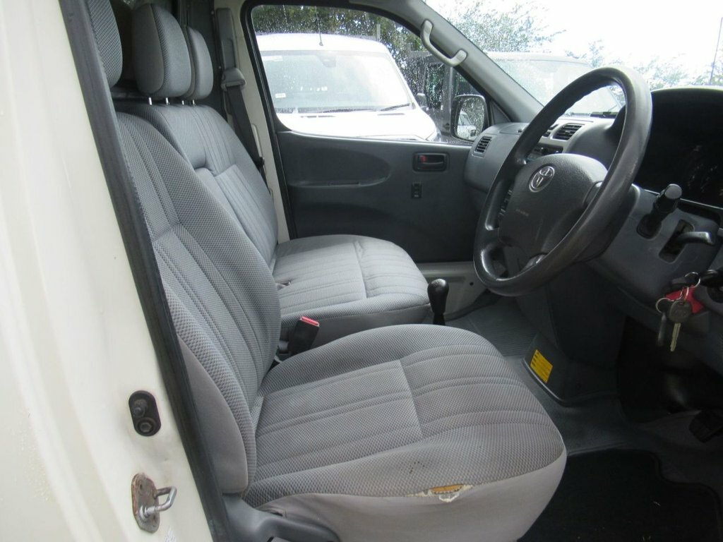 Toyota HiAce  Blue #11