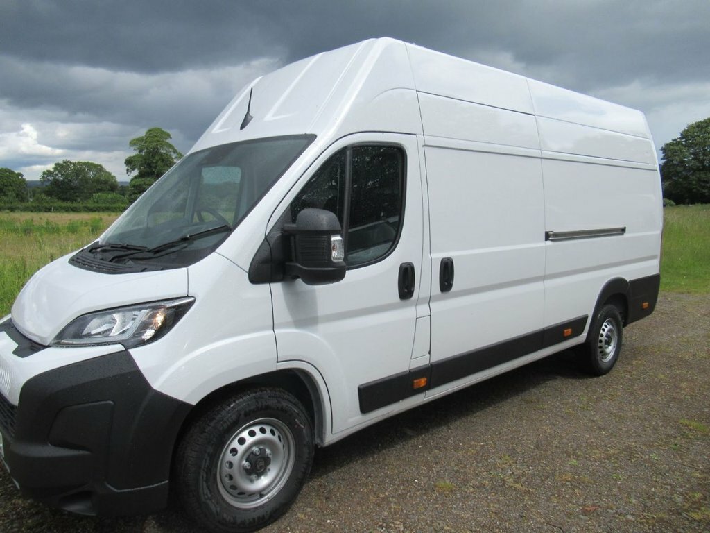 Citroen Relay 2.2L Enterprise White #2