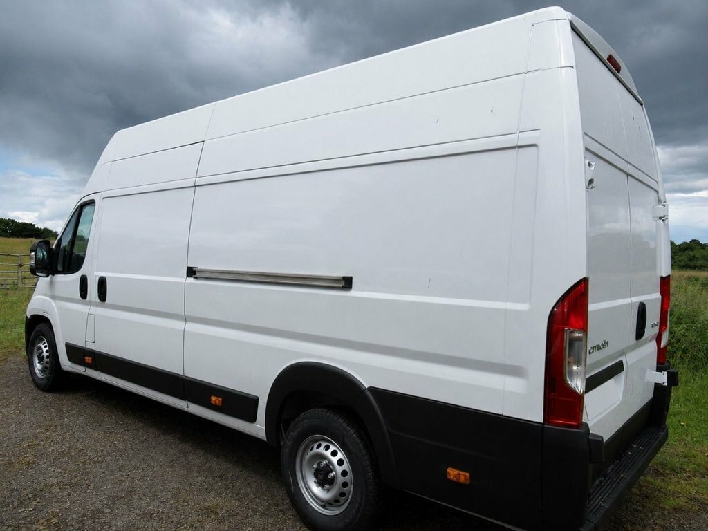 Citroen Relay 2.2L Enterprise White #4