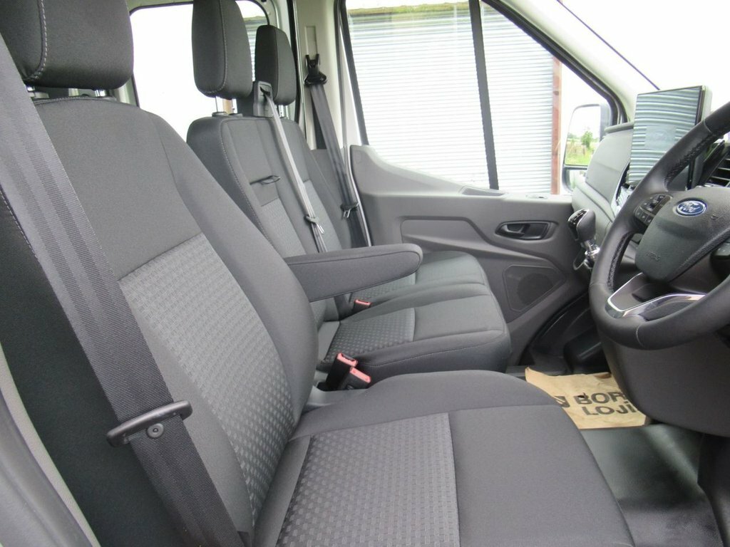 Ford Transit Custom Transit Custom Limited 280 L1 2.0L Ecoblue 136 Fwd Black #24