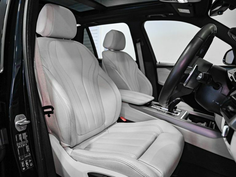 BMW X5 Xdrive40d M Sport SV67ZWF Black #3