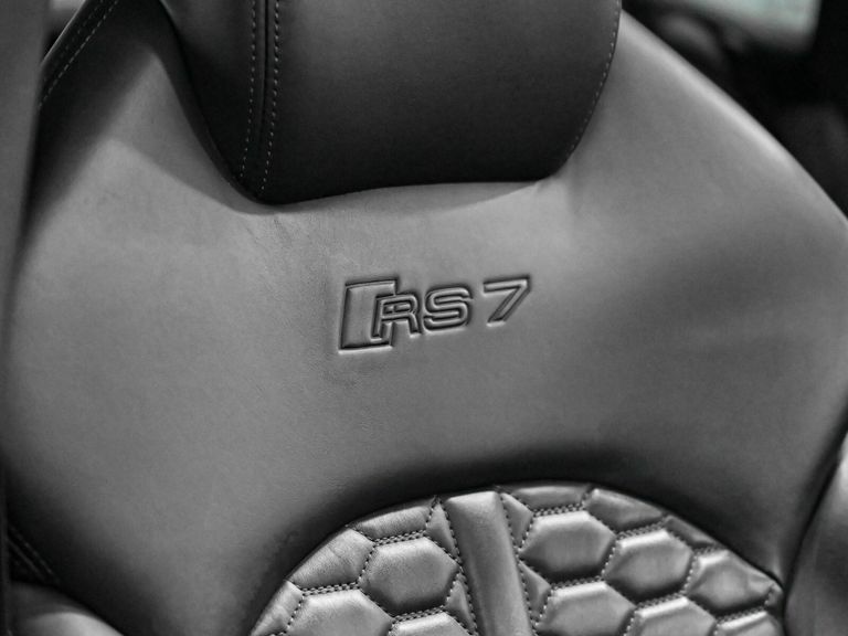 Audi RS7 4.0T Fsi V8 Quattro Rs 7 Performance Tip #3