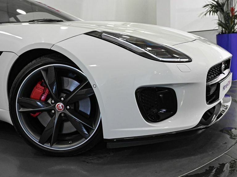 Jaguar F-Type 2.0 R-dynamic Coupe Black #11