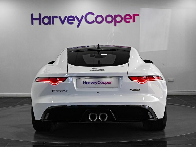 Jaguar F-Type 3.0 380 Supercharged V6 R-dynamic Awd White #6