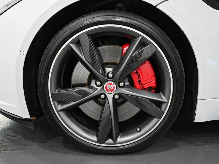Jaguar F-Type 2.0 R-dynamic Coupe Black #10