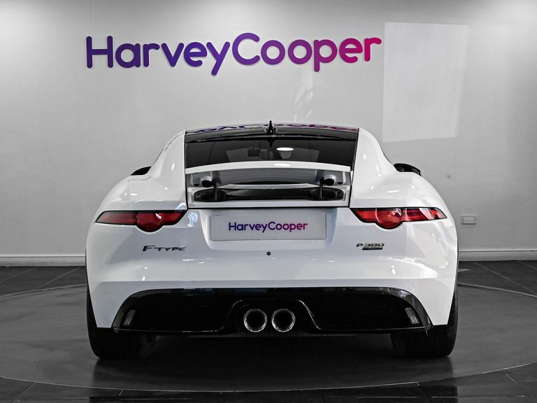 Jaguar F-Type 3.0 380 Supercharged V6 R-dynamic Awd White #5