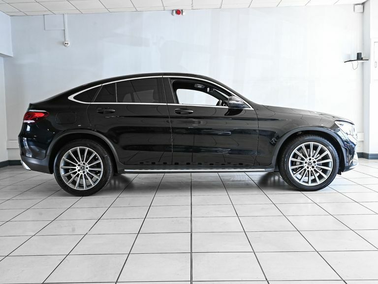 Mercedes-Benz GLC Class Glc 300D 4Matic Amg Line Premium 9G-tronic RK21XSC Black #4