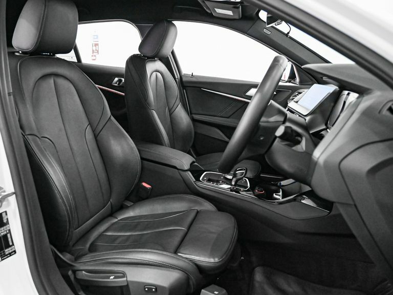 BMW 1 Series 118I M Sport Step PX20KEU White #3