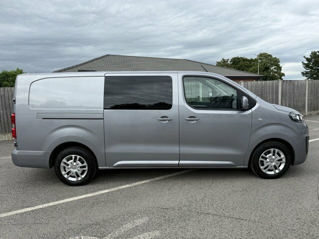 Vauxhall Vivaro 2.0 Turbo D 3100 Sportive Crew Van Double Cab FP21OTW Grey #2