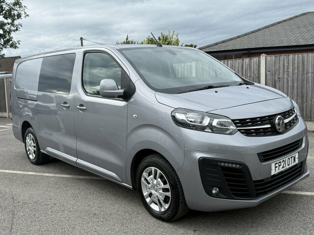 Vauxhall Vivaro 2.0 Turbo D 3100 Sportive Crew Van Double Cab Grey