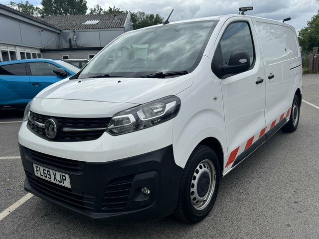 Vauxhall Vivaro 1.5 Turbo D 2900 Edition Panel Van Manu FL69XJP White #5