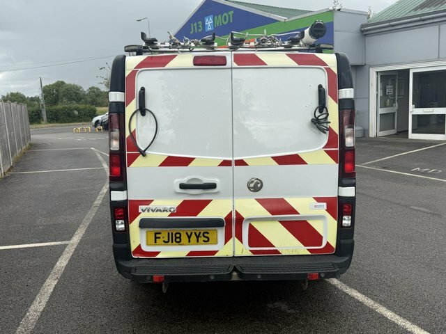 Vauxhall Vivaro 1.6 Cdti 2900 Panel Van L1 H1 Eu FJ18YYS White #4