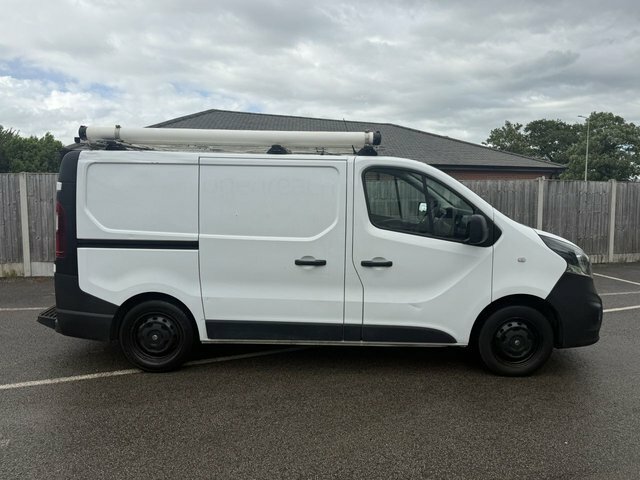 Vauxhall Vivaro 1.6 Cdti 2900 Panel Van L1 H1 Eu FJ18YYS White #2