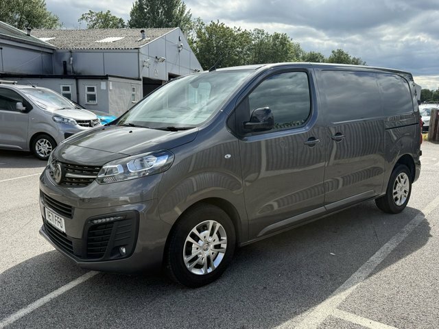 Vauxhall Vivaro 2.0 Turbo D 3100 Sportive Panel Van Man Grey #6