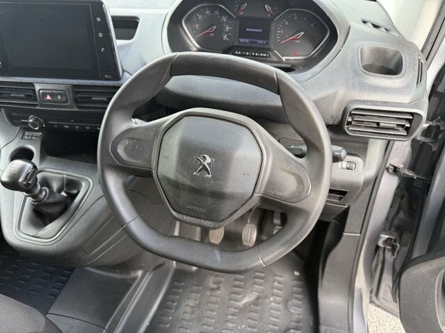 Peugeot Partner Professional Premium Grey #24