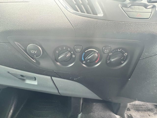 Ford Transit Custom 2.2 Tdci 125Ps Low Roof Trend Van Blue #19