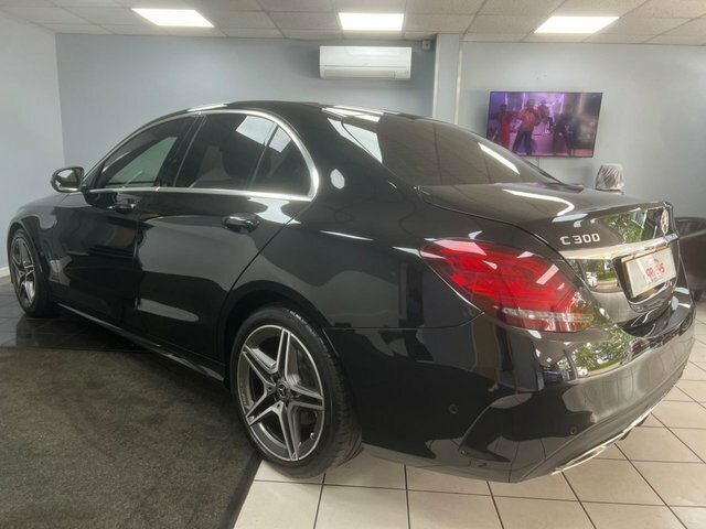 Mercedes-Benz C Class 2.0 C300 Amg Line Premium Saloon G-tr Black #6