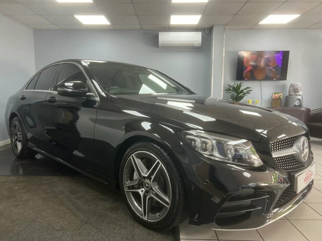 Mercedes-Benz C Class 2.0 C300 Amg Line Premium Saloon G-tr Black #2