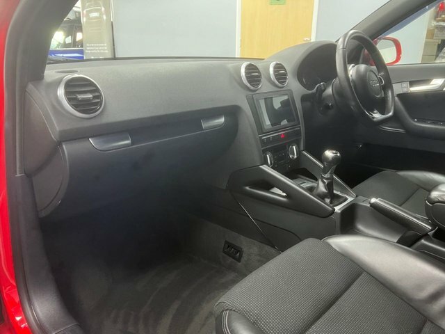 Audi A3 Cabriolet 1.6 Tdi S Line Euro 5 Ss White #12