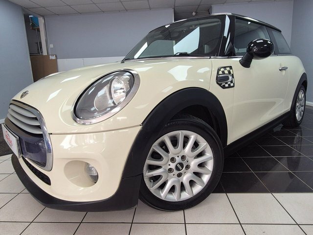 Mini Hatch 1.5 Cooper D Hatchback Euro 6 S HG14YDK White #6
