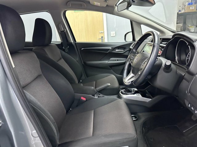 Honda Jazz 1.3 Ex Red #11