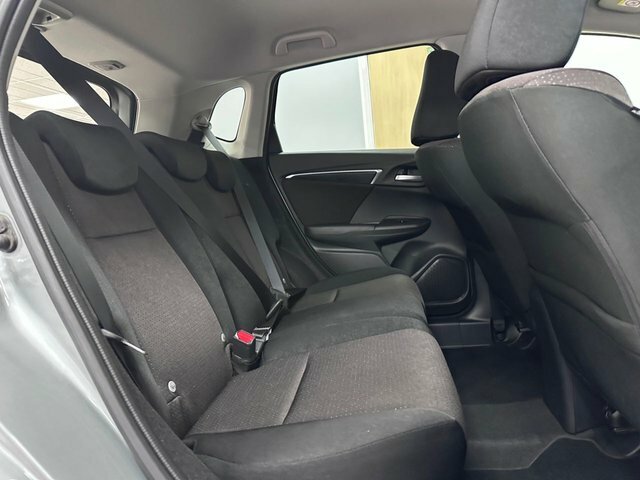 Honda Jazz 1.3 Ex Red #14