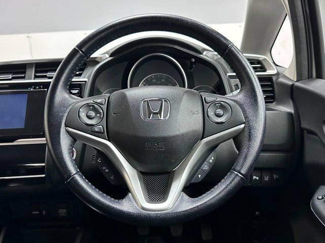 Honda Jazz 1.3 Ex Red #18