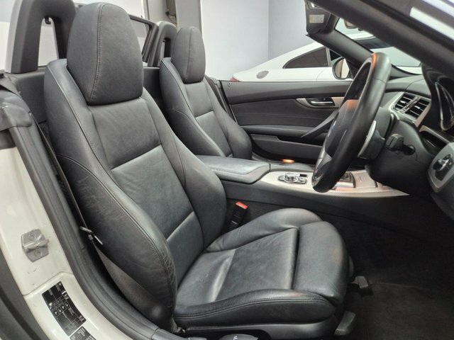 BMW Z4 Convertible Black #18