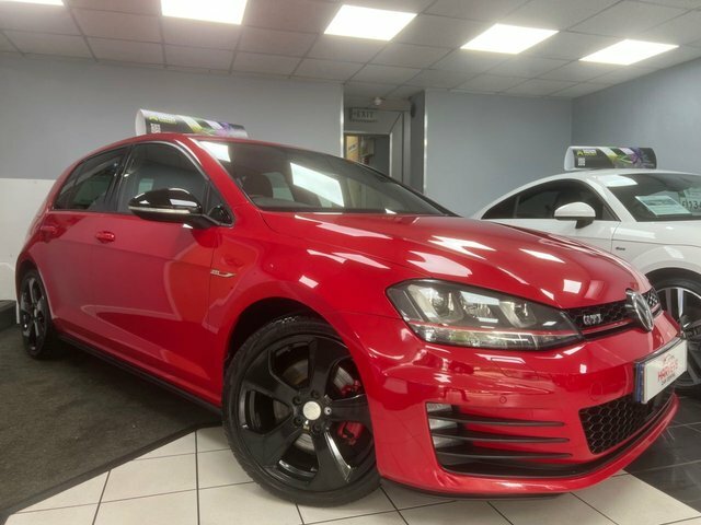 Volkswagen Golf 2.0 Tsi Bluemotion Tech Gti Hatchback D DK66XUC Red #2