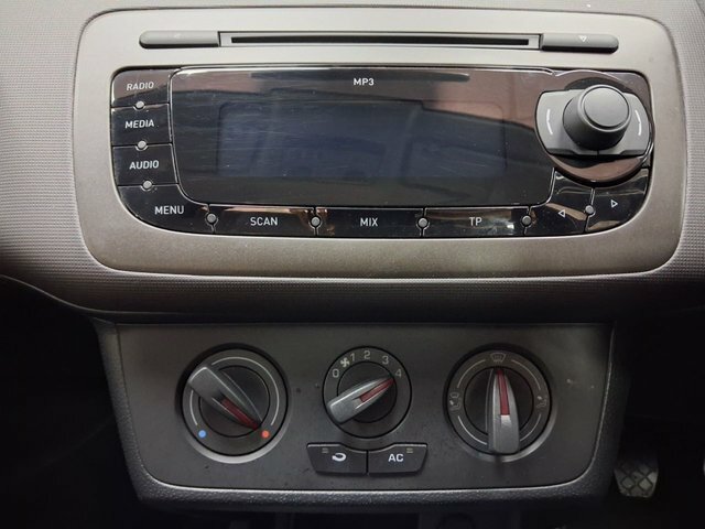 Seat Ibiza 1.4 Se Coupe Red #26