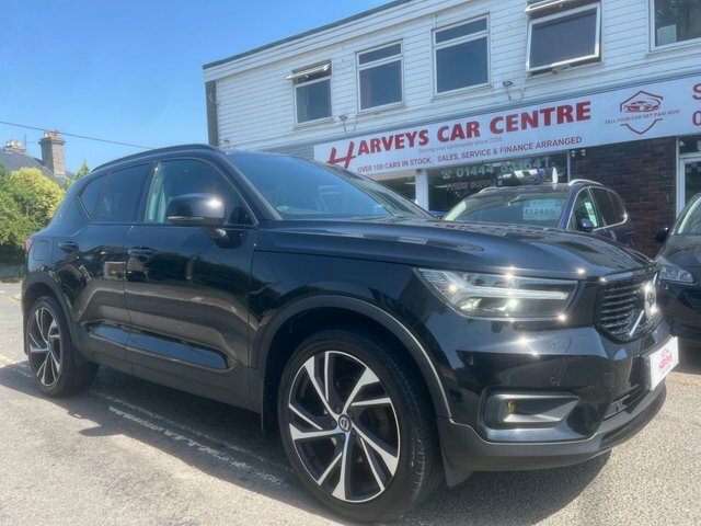 Volvo XC40 2.0 T5 First Edition Awd 247 Bhp White #3
