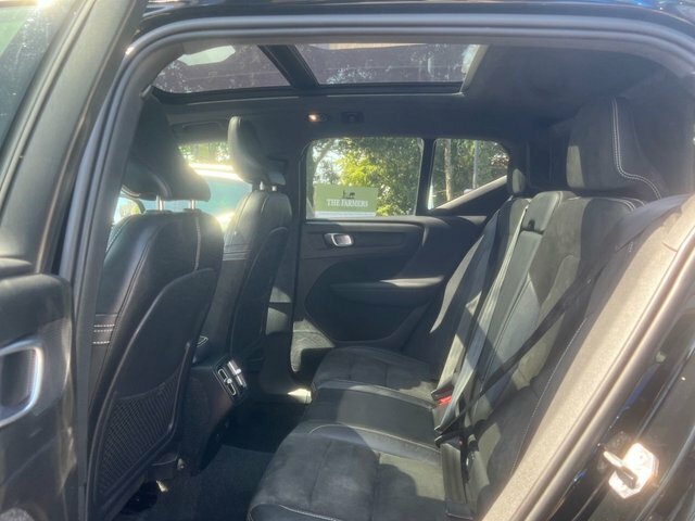 Volvo XC40 2.0 T5 First Edition Awd 247 Bhp White #16