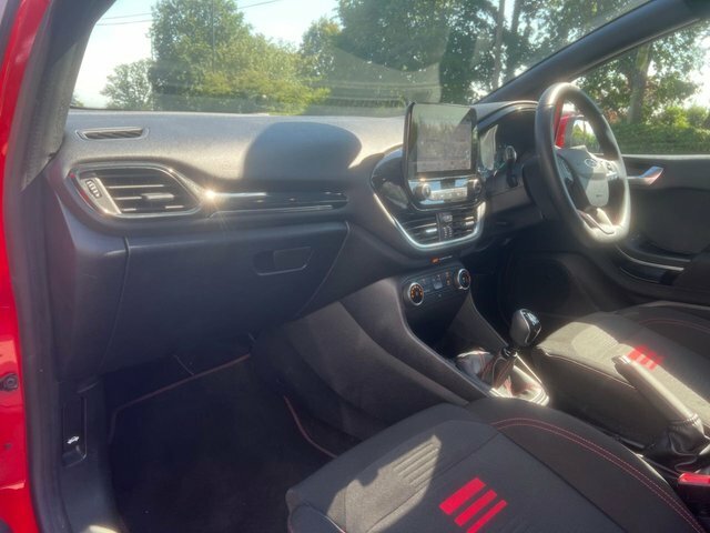 Ford Fiesta 1.0 Ecoboost Titanium 5Dr, Under 350 Miles, Januar Grey #11