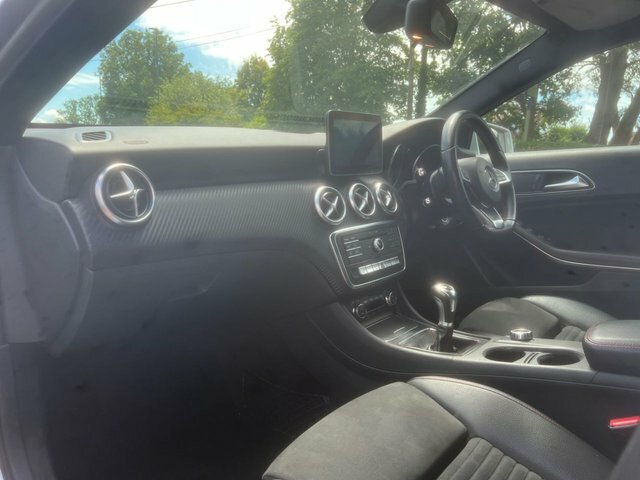 Mercedes-Benz A Class Hatchback 1.5 A180d Se Euro 6 Ss 201666 Black #12