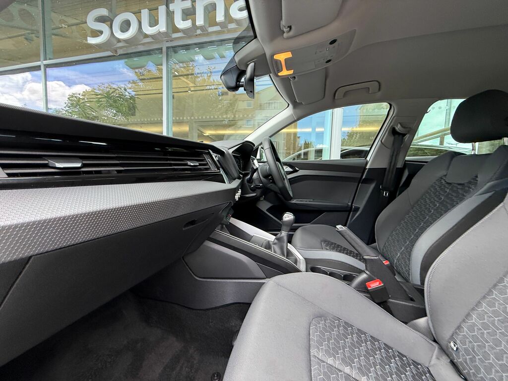 Audi A1 Sport Black #6