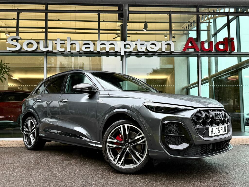 Audi Q5 Edition 1 Black