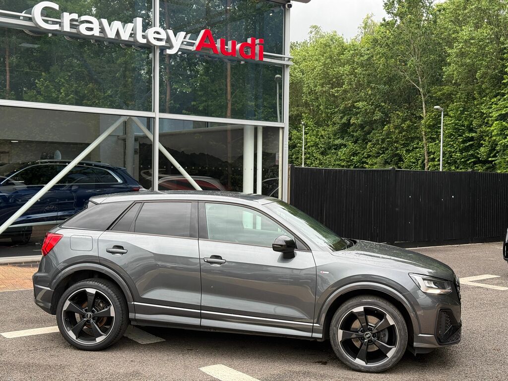 Audi Q2 Black Edition GX23YDZ Black #2