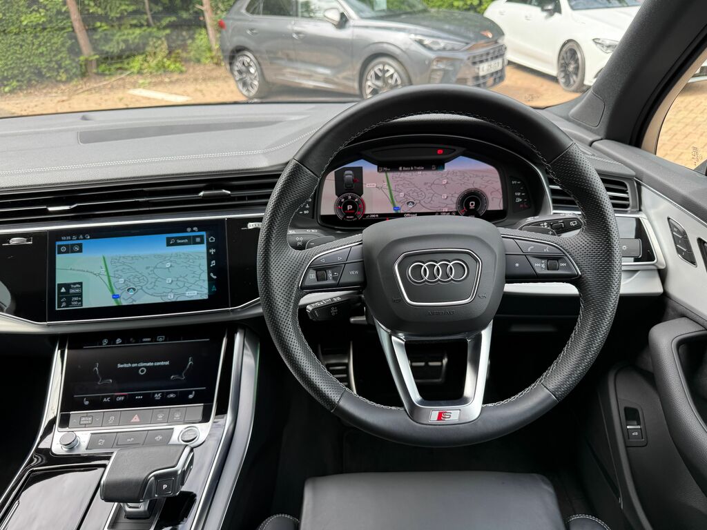 Audi Q7 S Line Blue #6
