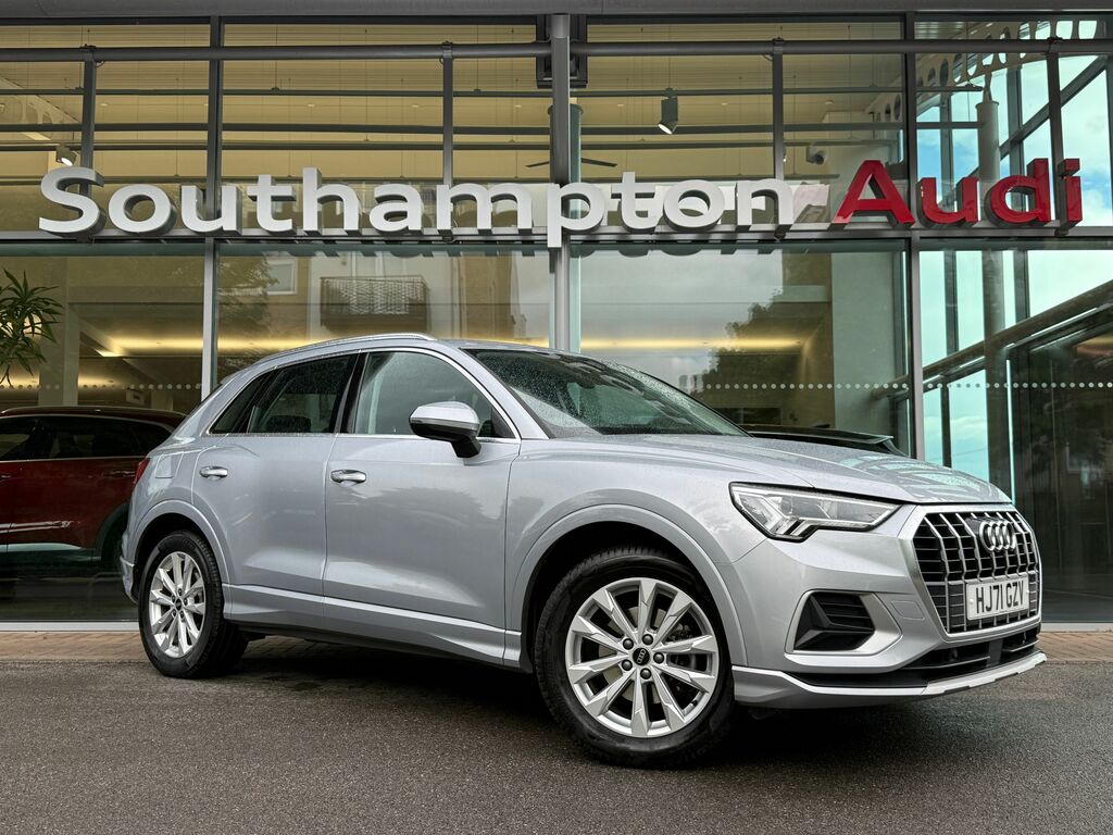 Audi Q3 Sport Black