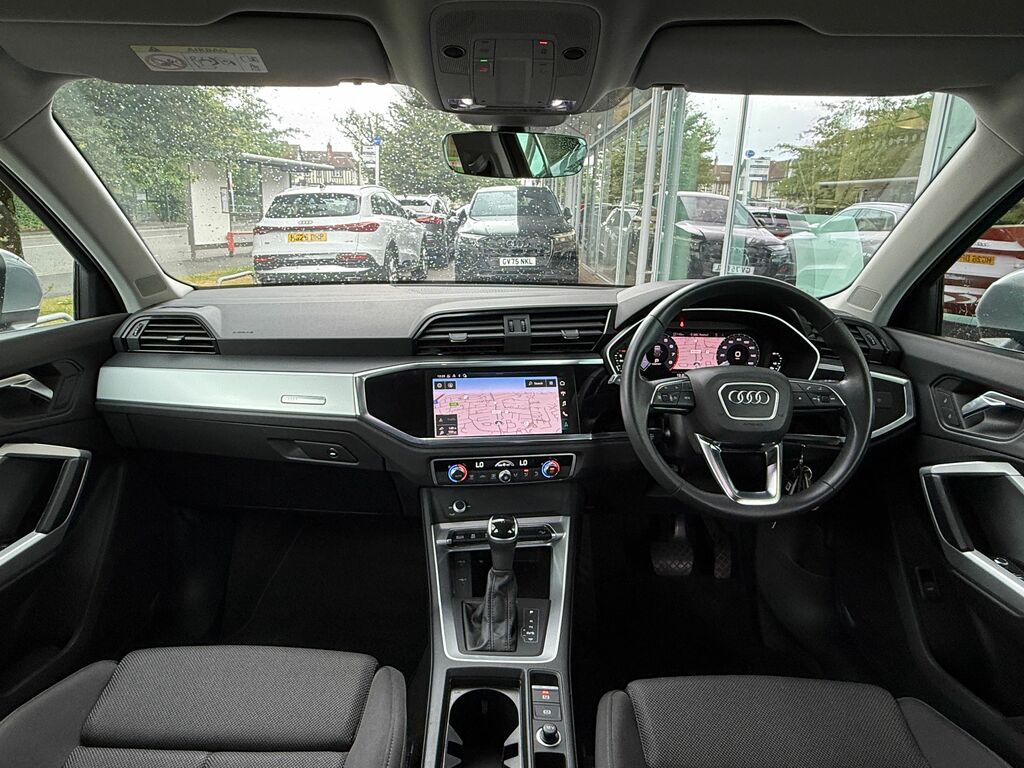 Audi Q3 Sport Black #3