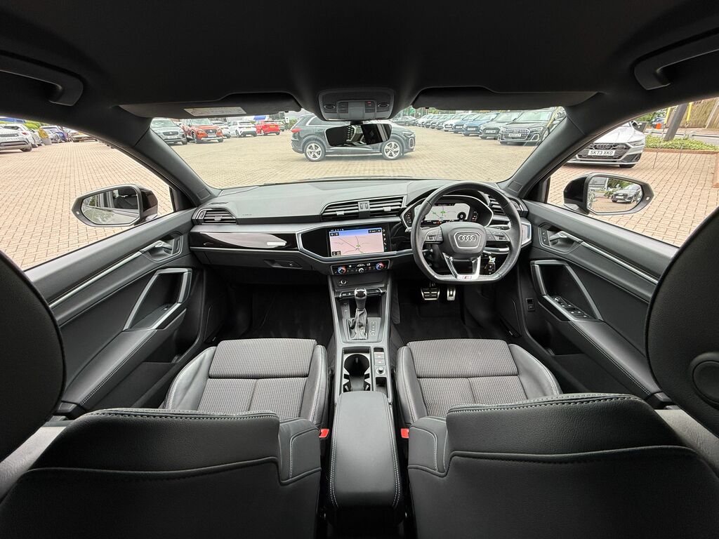 Audi Q3 Black Edition DG23FVW Black #3
